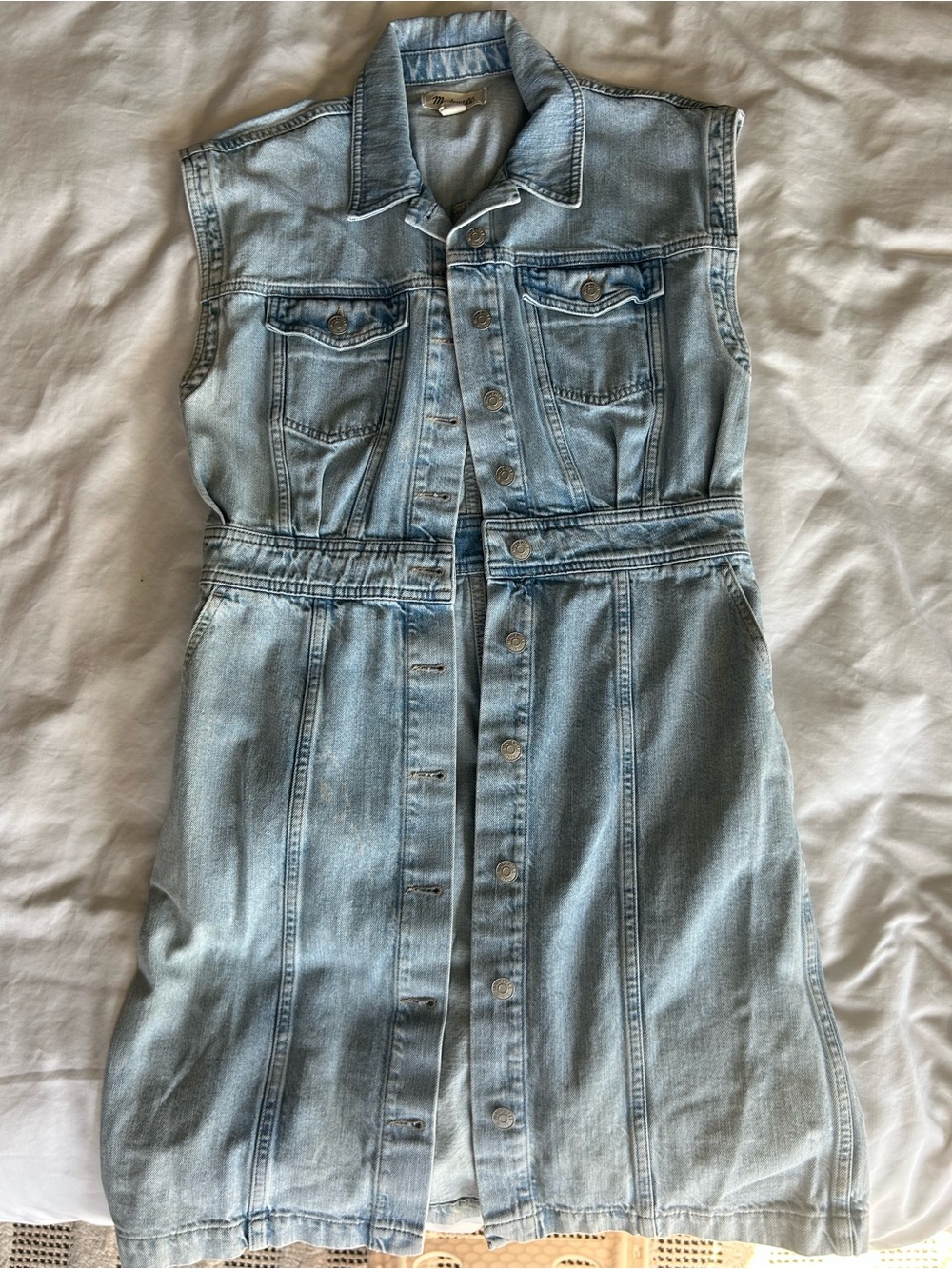 Madewell Light Wash Sleeveless Denim Button-Front Dress